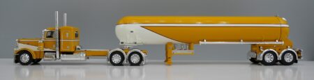 68-2239 Yellow/White Peterbilt 389 w/LPG Trailer