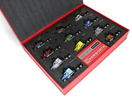 69-2282 Kenworth W900 Legacy Edition